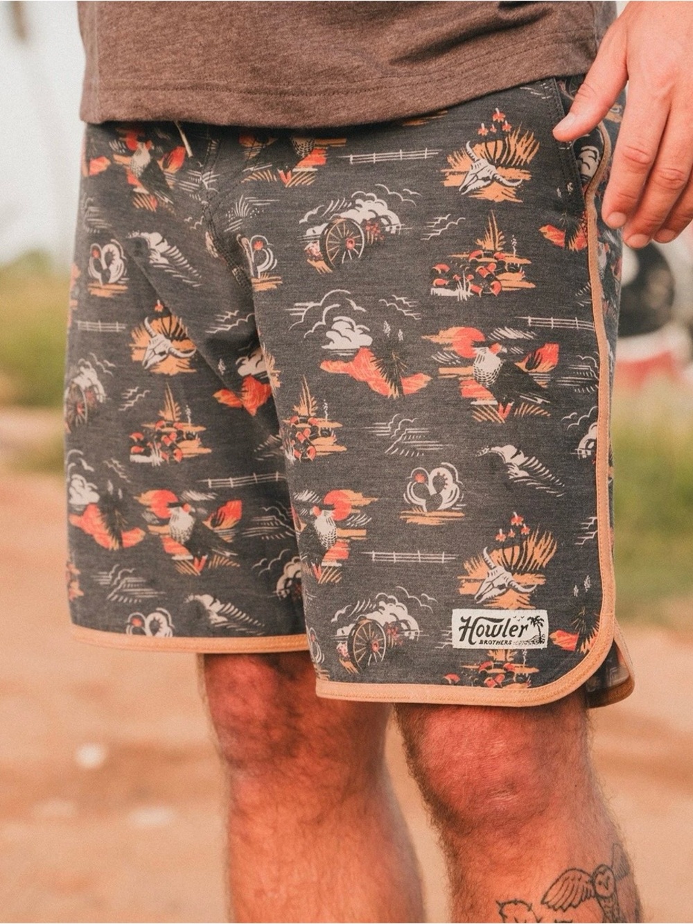 Howler Brothers Bruja Caracara Country Boardshorts Size 38